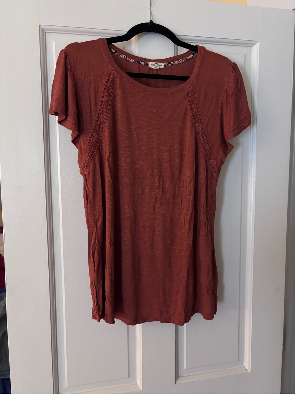 Women's burnt orange Short Sleeve Scoop Neck Top